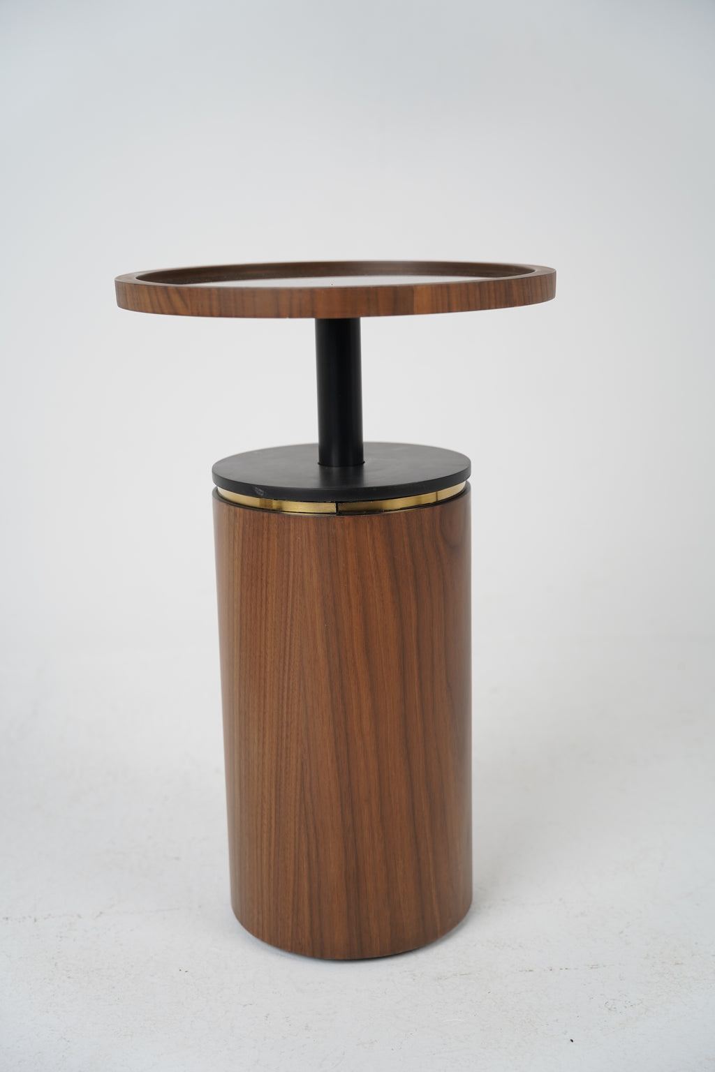 Zuro Side Table